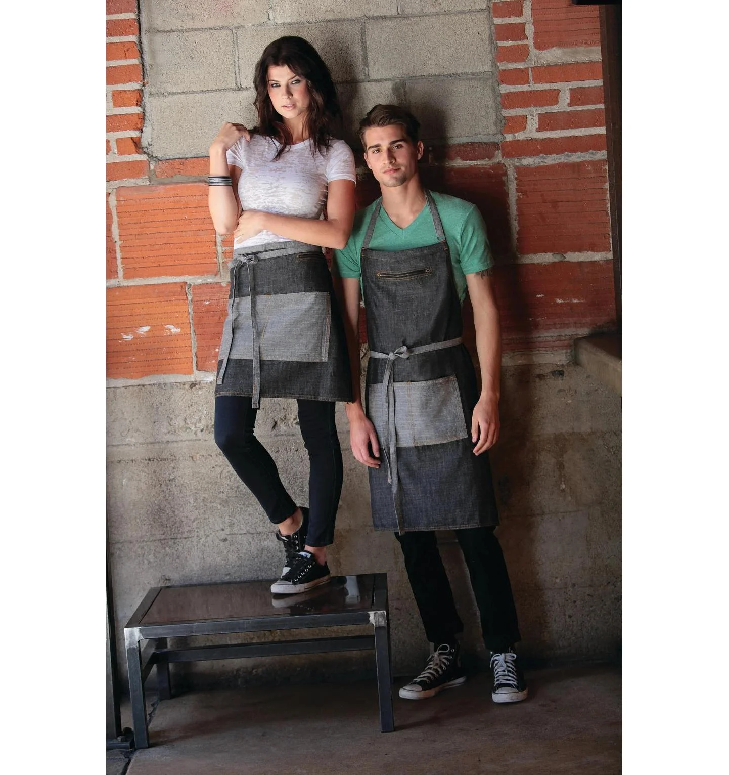 Chef Works Manhattan Half Bistro Apron - Image 3
